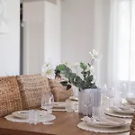Luminous Lapland By Booklapland * Ροβανιέμι